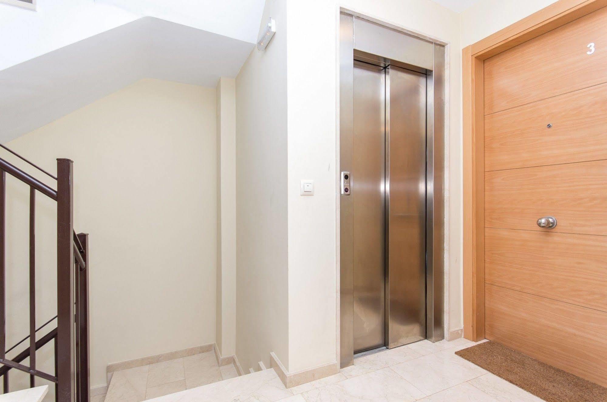 Bet Apartments - Tramontana Apartments Βαλένθια Εξωτερικό φωτογραφία