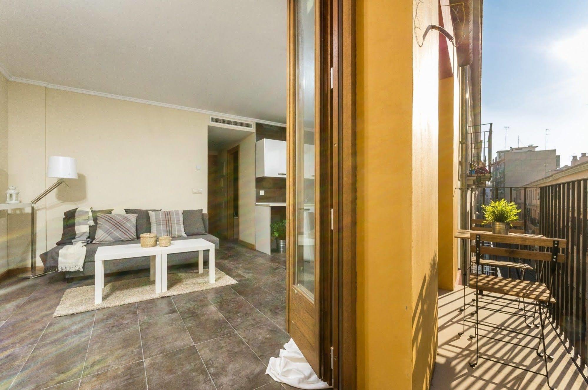 Bet Apartments - Tramontana Apartments Βαλένθια Εξωτερικό φωτογραφία
