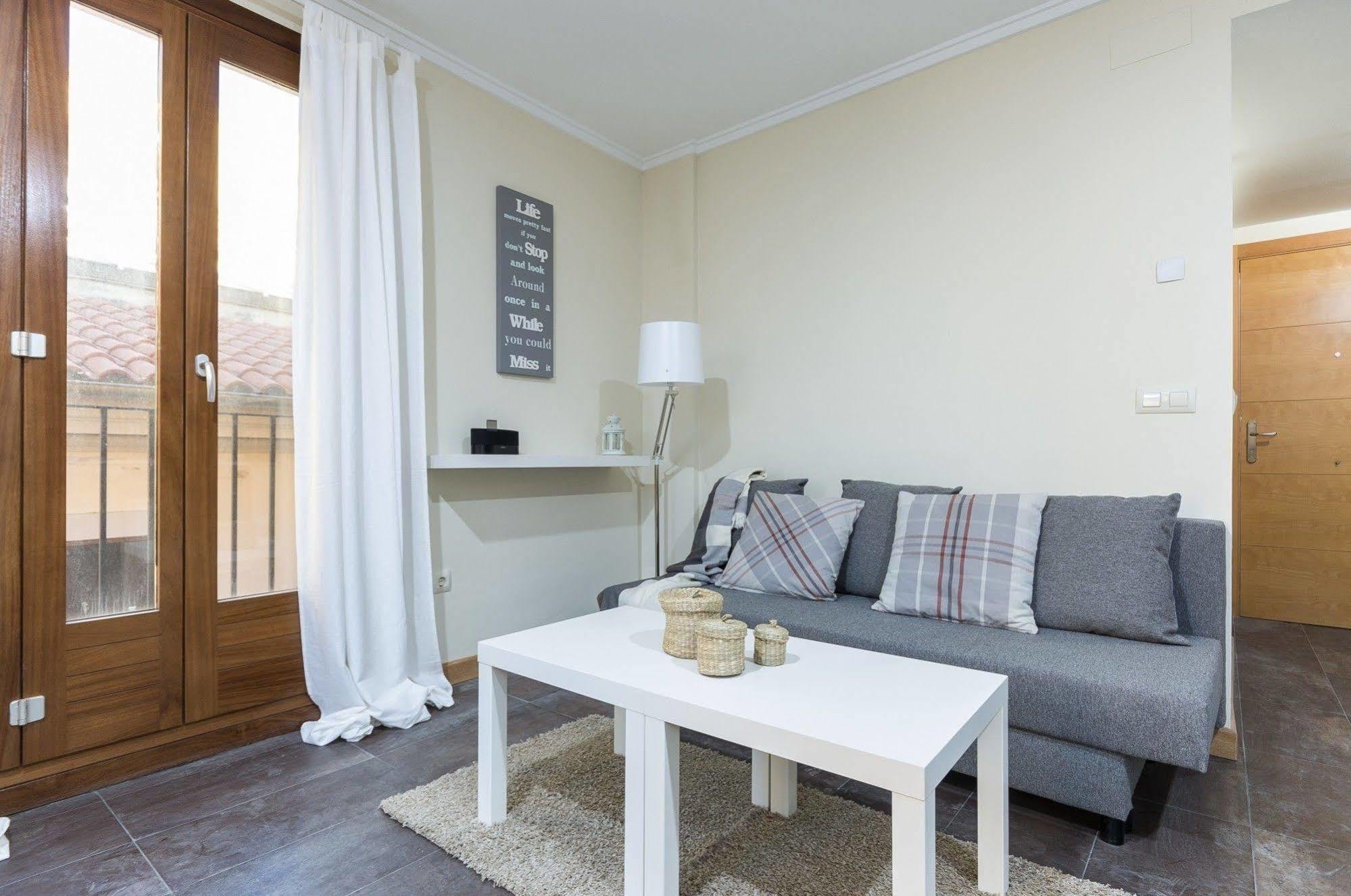 Bet Apartments - Tramontana Apartments Βαλένθια Εξωτερικό φωτογραφία